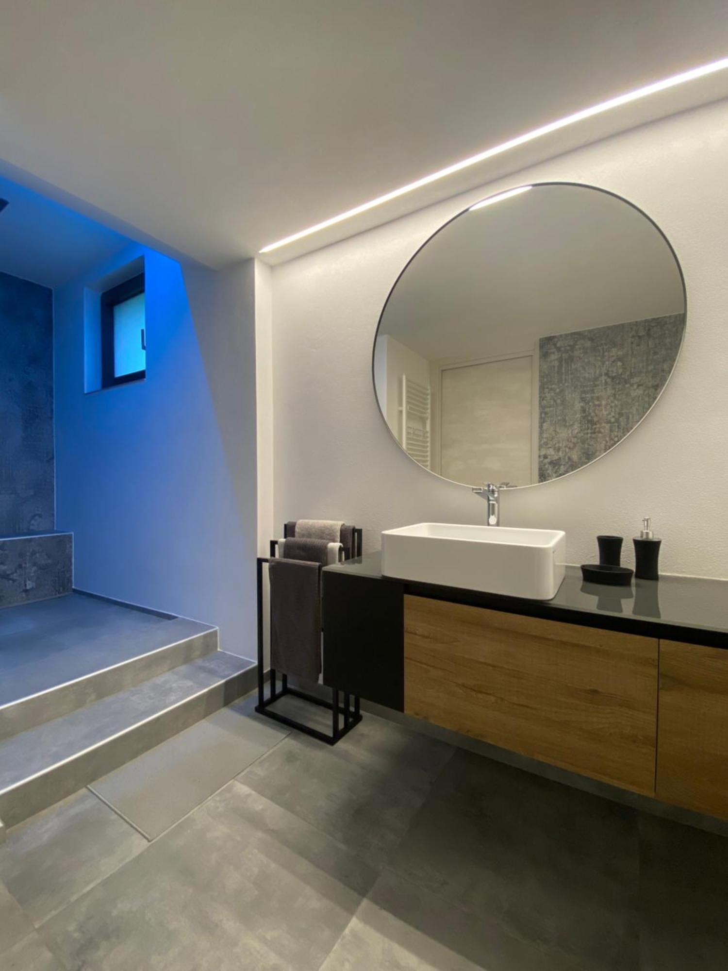 Villa Larius 赫拉弗多纳 外观 照片