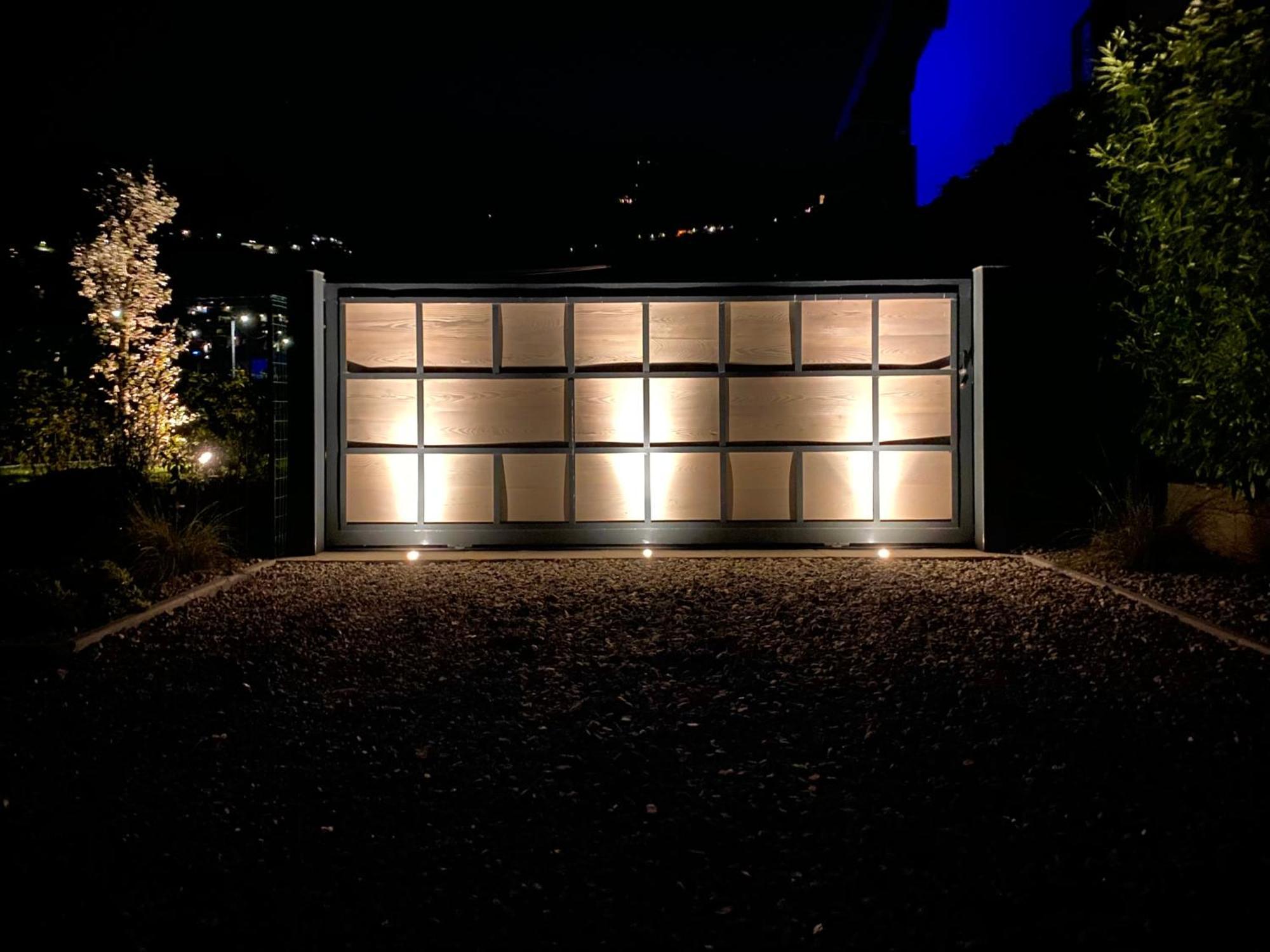 Villa Larius 赫拉弗多纳 外观 照片