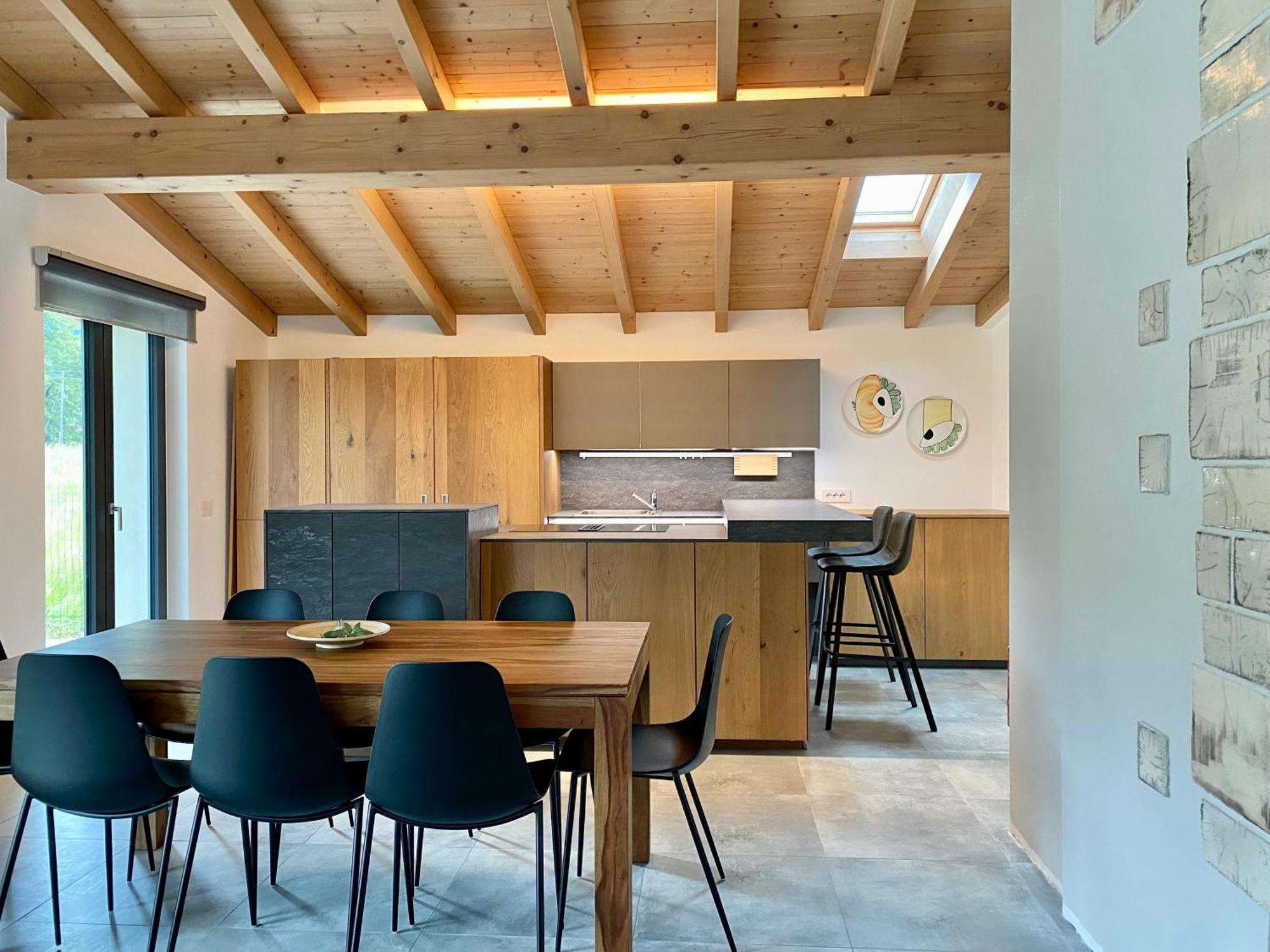 Villa Larius 赫拉弗多纳 外观 照片
