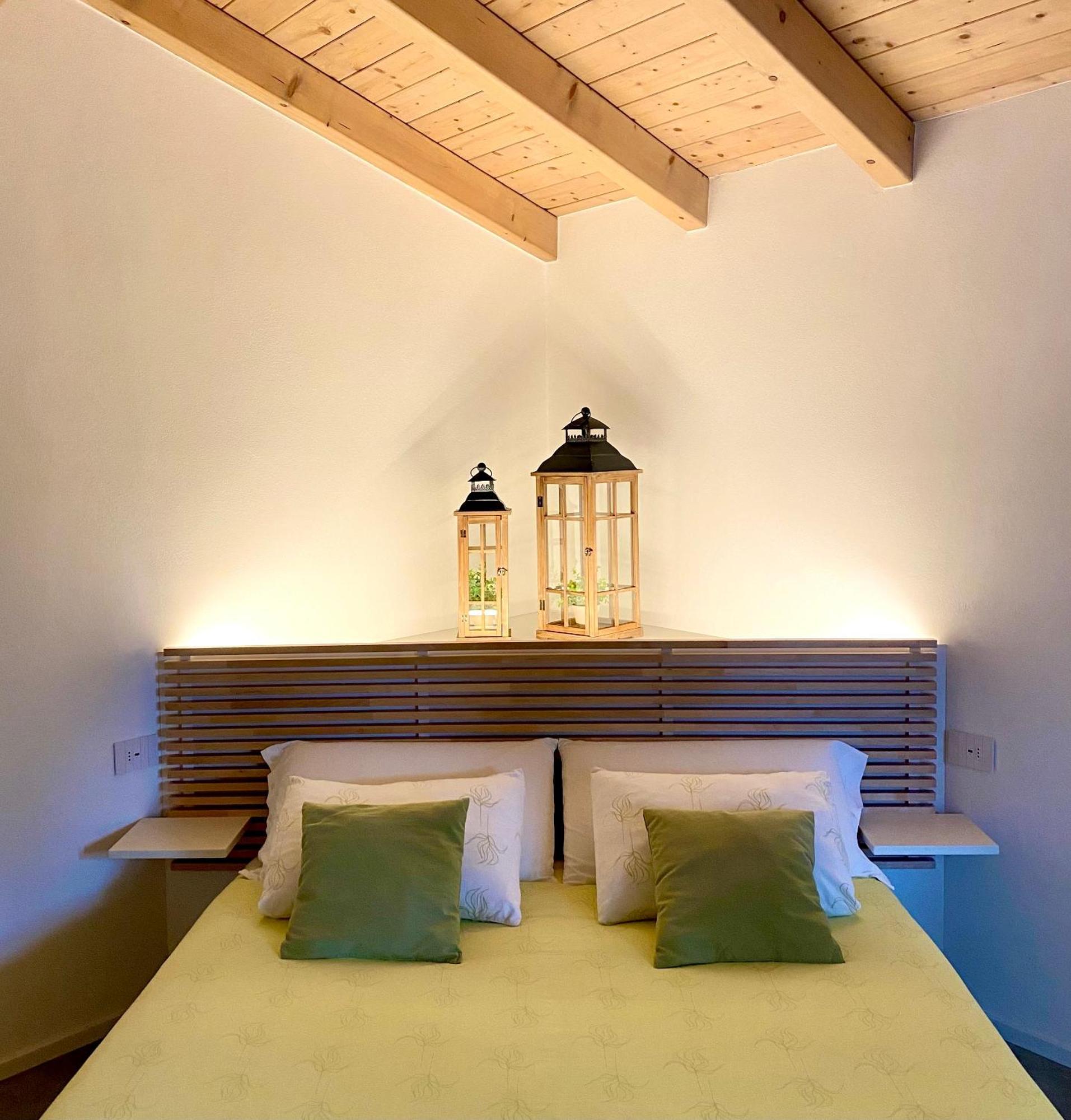 Villa Larius 赫拉弗多纳 外观 照片